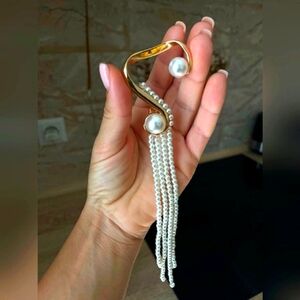 Gold Pearl Tassel Ear Cuff